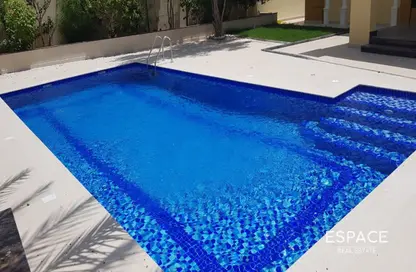 Villa - 3 Bedrooms - 4 Bathrooms for rent in Legacy Large - Legacy - Jumeirah Park - Dubai