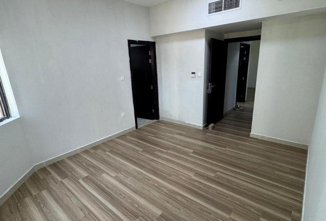 74237040 - Property Image 2