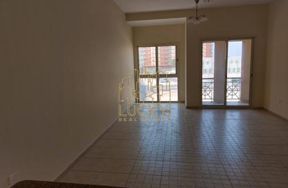 Apartment - 2 Bedrooms - 3 Bathrooms for rent in Al Raffa - Bur Dubai - Dubai