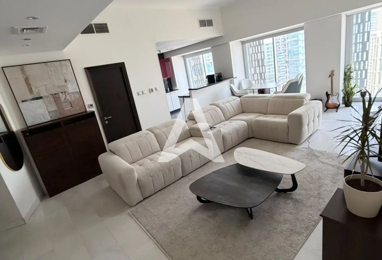 155584066 - Property Main Image