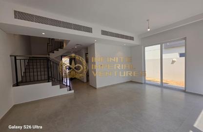 Townhouse - 4 - 4 for rent in Verona - Damac Hills 2 - Dubai