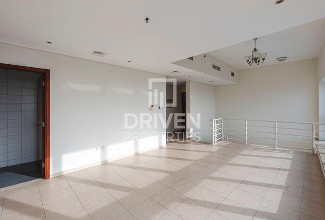 77389917 - Property Image 3