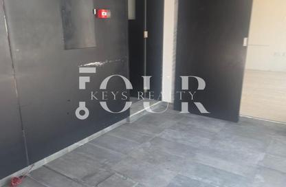 Shop - Studio - 1 Bathroom for rent in Goldcrest Views 1 - JLT Cluster V - Jumeirah Lake Towers - Dubai