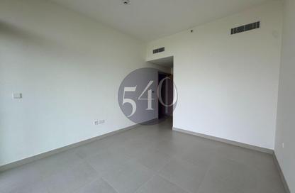 Apartment - 3 Bedrooms - 4 Bathrooms for sale in Golf Heights - The Views - Dubai