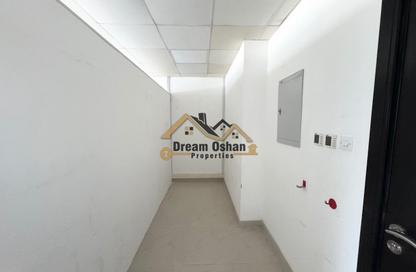 Office Space - Studio - 1 for rent in IT Plaza - Dubai Silicon Oasis - Dubai