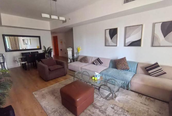 100854443 - Property Image 2