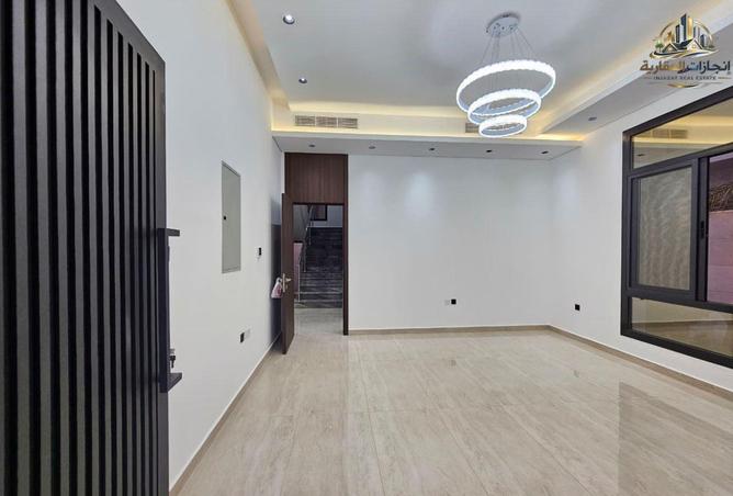 100394174 - Property Image 3