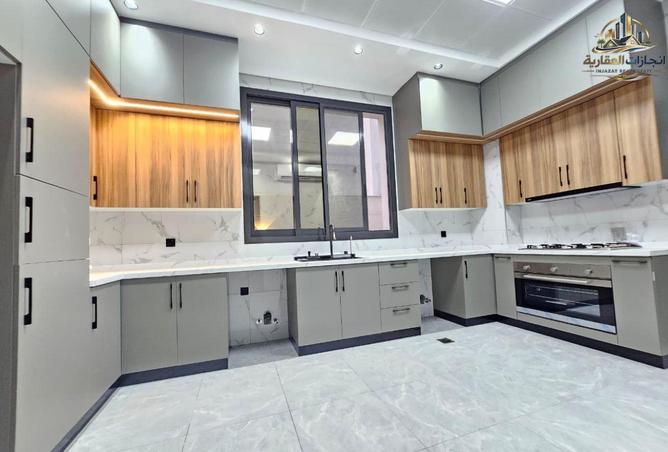 100394174 - Property Image 2