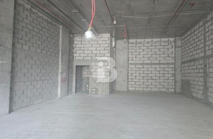 Shop - Studio for rent in Dubai Land Residence Complex - Dubai