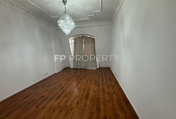 73115689 - Property Image 3