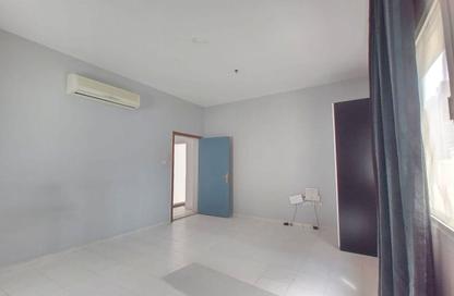 Apartment - 1 Bedroom - 1 Bathroom for rent in Defense Road - Abu Dhabi