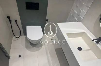 Apartment - Studio - 1 Bathroom for rent in Emerald Vision Tower - Jumeirah Village Triangle - Dubai