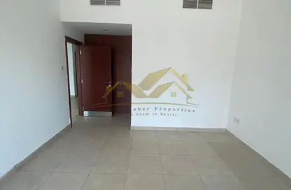 Apartment - 1 Bedroom - 2 Bathrooms for rent in Umm Hurair 1 - Umm Hurair - Dubai