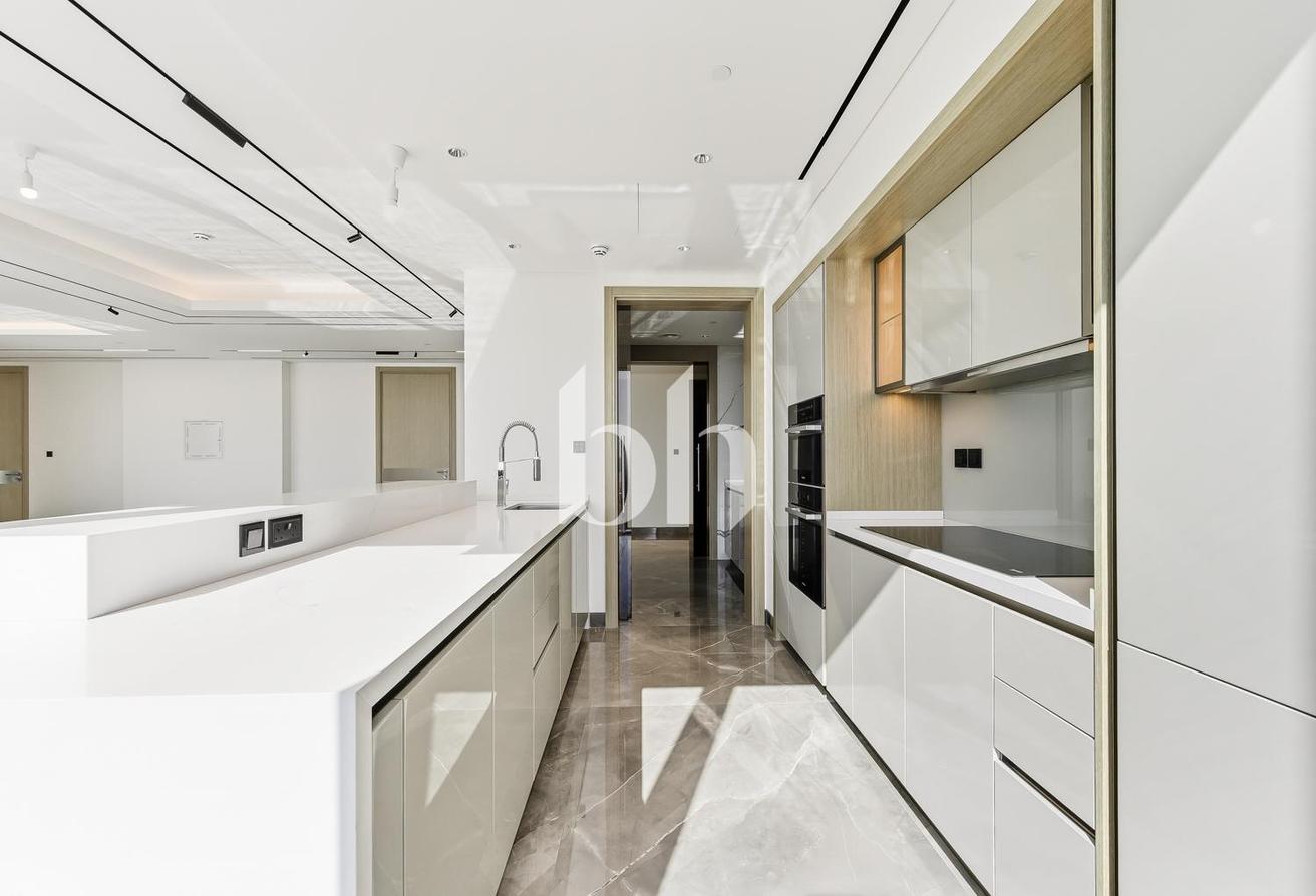 Brand New Luxury 4BR + Maid The S Tower photo 21