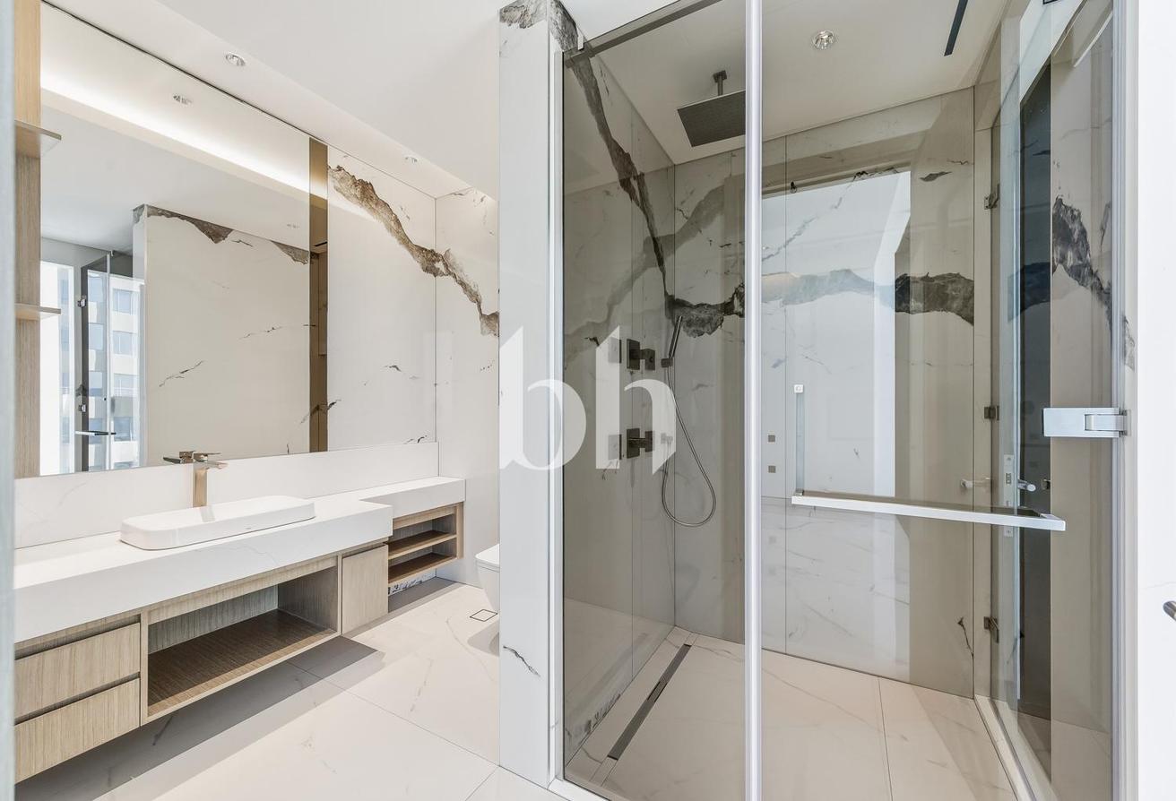 Brand New Luxury 4BR + Maid The S Tower photo 27