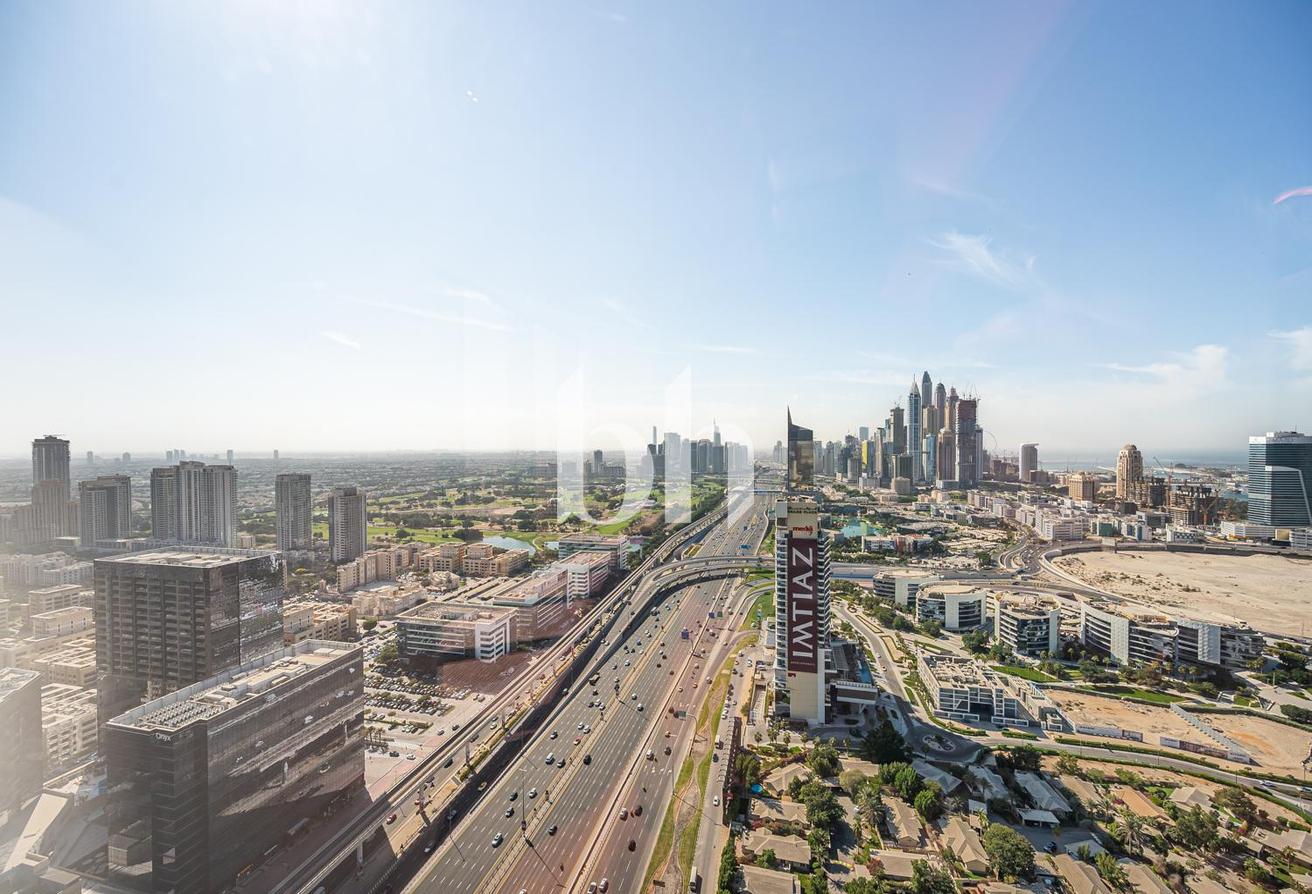 Brand New Luxury 4BR + Maid The S Tower photo 6
