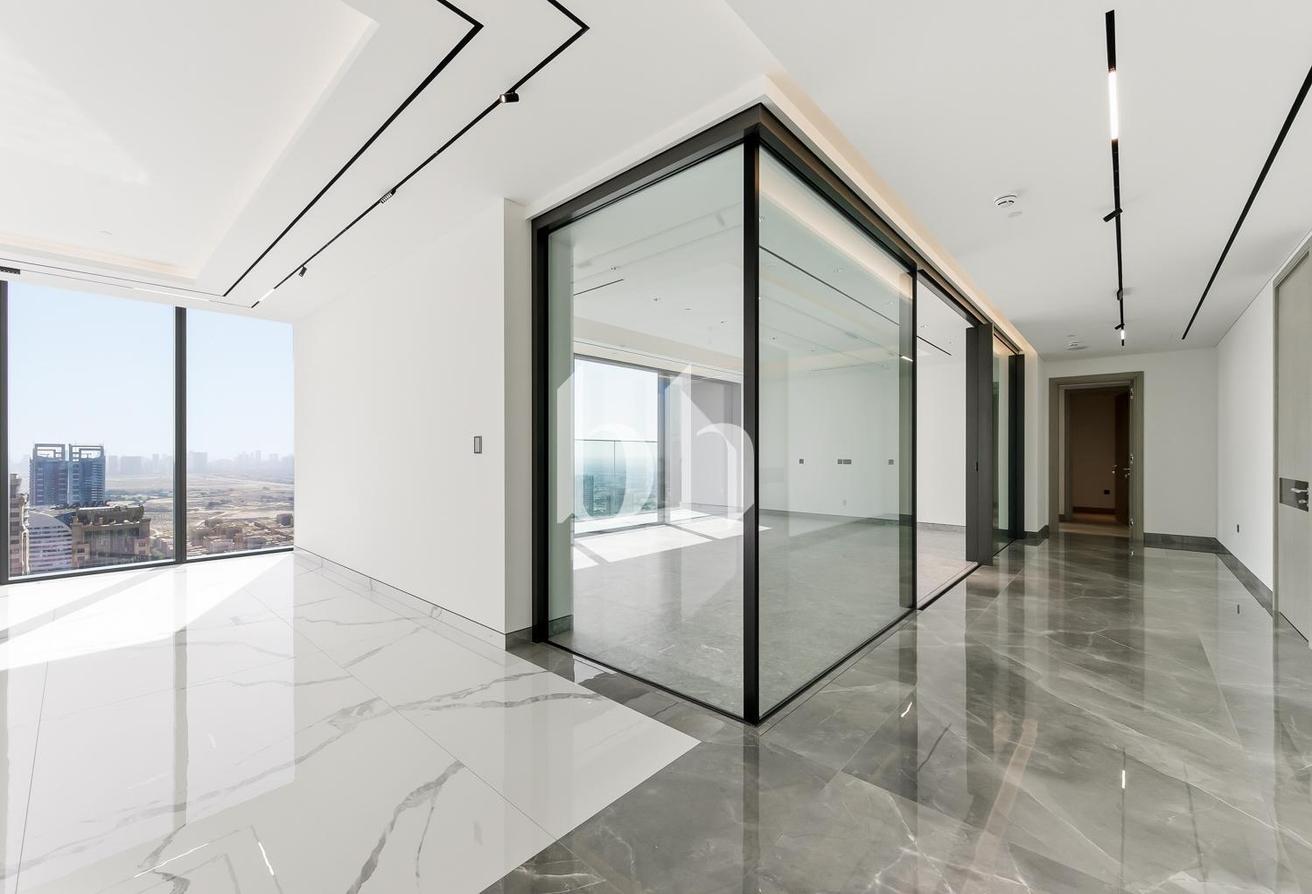 Brand New Luxury 4BR + Maid The S Tower photo 30