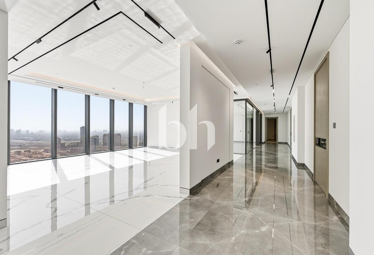 Brand New Luxury 4BR + Maid The S Tower photo 15