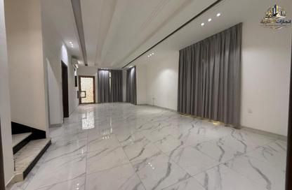 Villa - 5 - 7 for sale in Al Mowaihat 2 - Al Mowaihat - Ajman