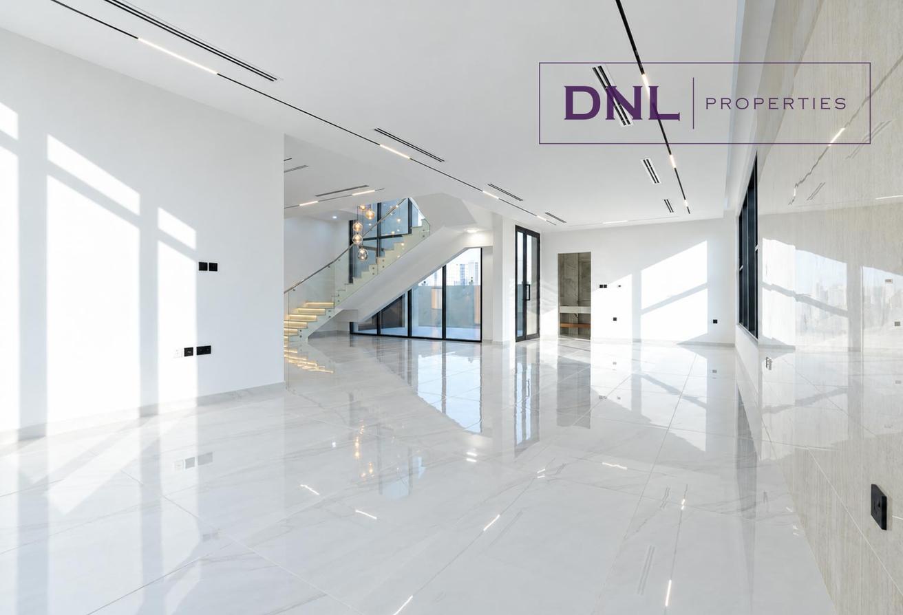 Luxury 5BR Villa | Private Pool | Large Majlis photo 5
