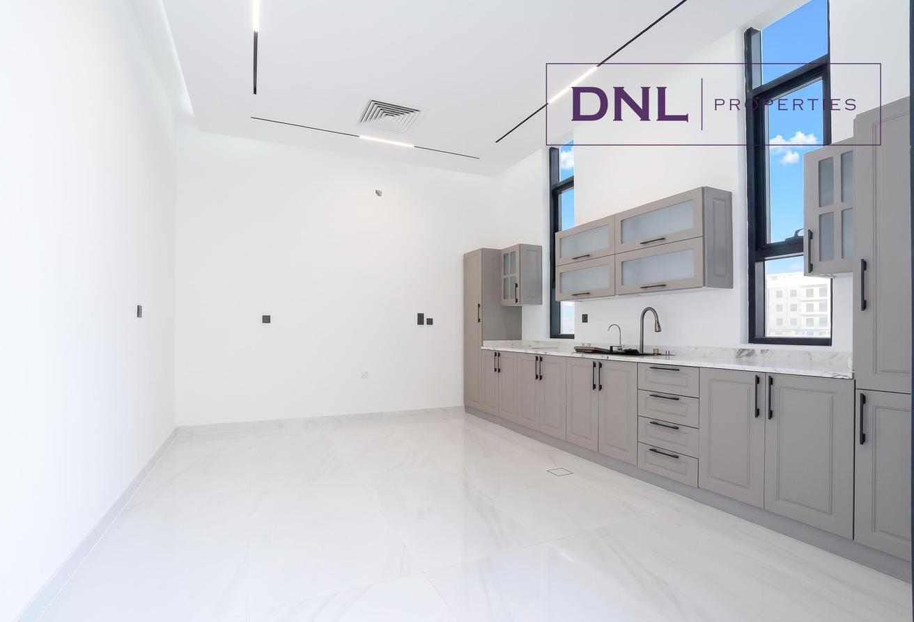 Luxury 5BR Villa | Private Pool | Large Majlis photo 8