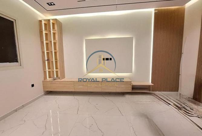 2Oju4mpuqum - Property Main Image