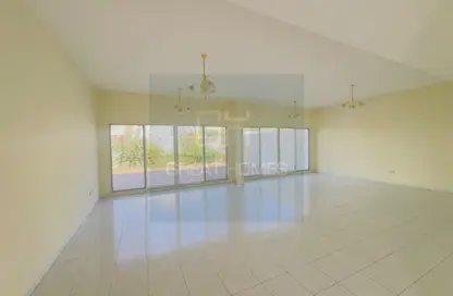 Villa - 4 Bedrooms - 4 Bathrooms for rent in Mirdif Villas - Mirdif - Dubai Villa - 4 Bedrooms - 4 Bathrooms for rent in Mirdif Villas - Mirdif - Dubai