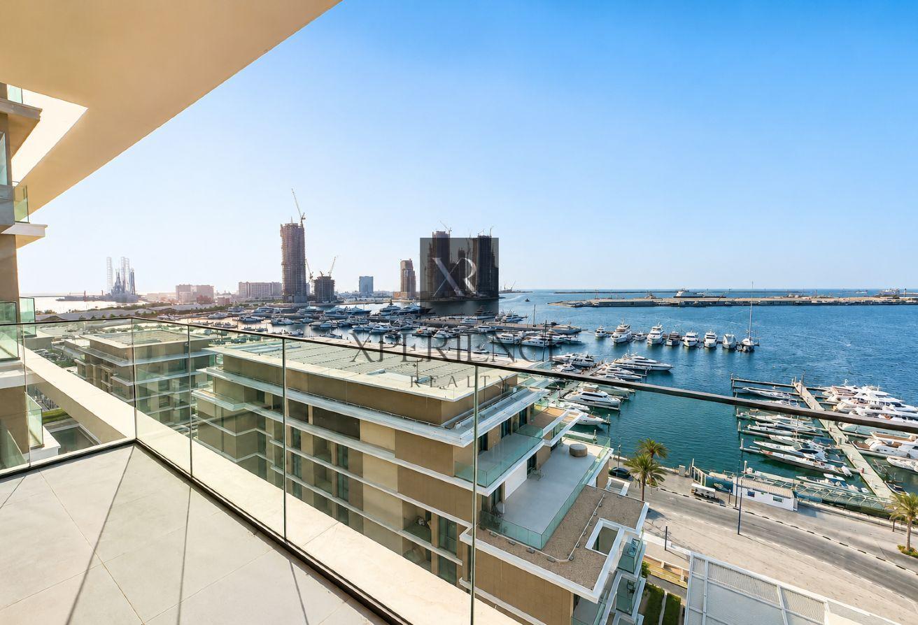 FULL MARINA VIEW | SPACIOUS LAYOUT | HIGH FLOOR photo 3