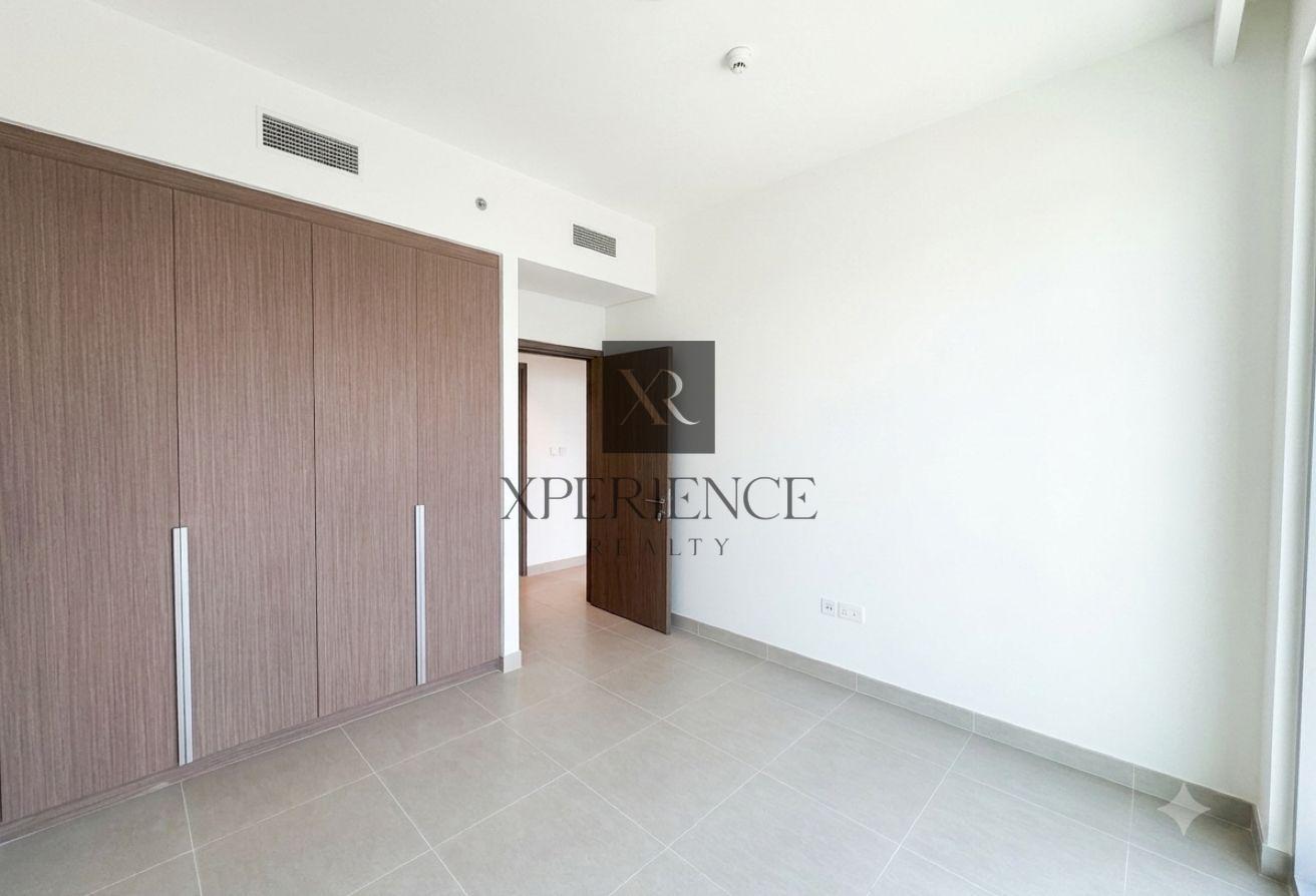 FULL MARINA VIEW | SPACIOUS LAYOUT | HIGH FLOOR photo 12