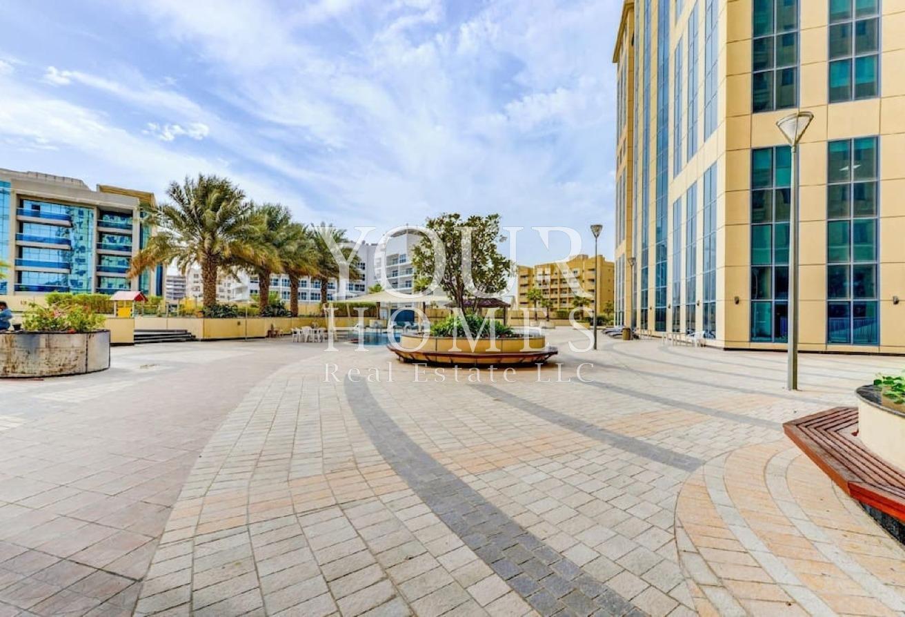 Spacious 2BHK | Chiller Free | High Floor photo 15