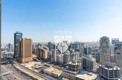 Apartment - 4 Bedrooms - 6 Bathrooms for rent in The S Tower - Dubai Internet City - Dubai