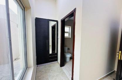 Villa - 5 Bedrooms - 7 Bathrooms for rent in Al Falaj - Al Riqqa - Sharjah