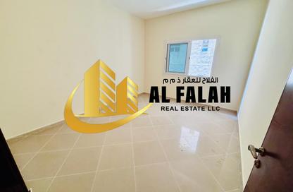 Apartment - 2 - 2 for rent in Al Majaz Tower - Al Majaz 3 - Al Majaz - Sharjah