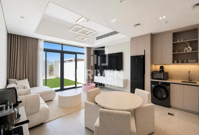Vastu Compliance | Single Row | Area Expert