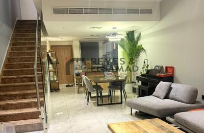 Townhouse - 2 - 3 for rent in Rukan 3 - Rukan - Dubai