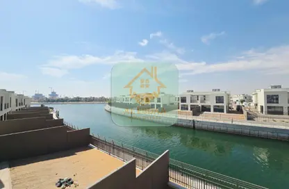 تاون هاوس - 2 غرف نوم - 4 حمامات للبيع في جزيرة الصقر الجنوبية - جزيرة فالكون - قرية الحمرا - رأس الخيمة