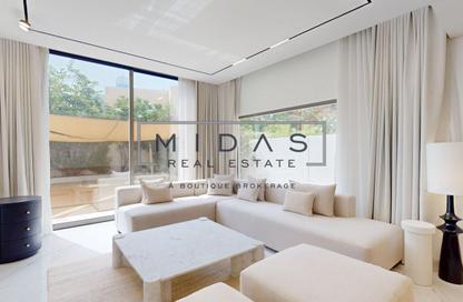 Villa - 4 - 5 for sale in Meadows 2 - Meadows - Dubai