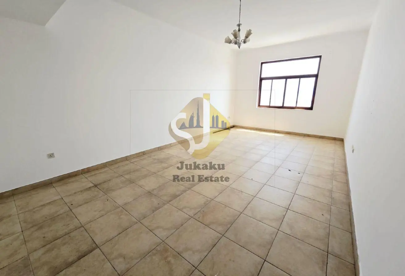 163255692 - Property Main Image