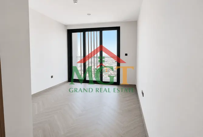 160100918 - Property Image 3