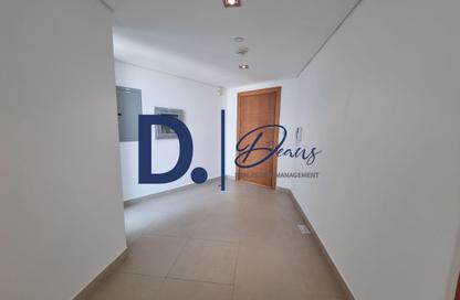 Apartment - 3 Bedrooms - 3 Bathrooms for rent in Danet Abu Dhabi - Abu Dhabi