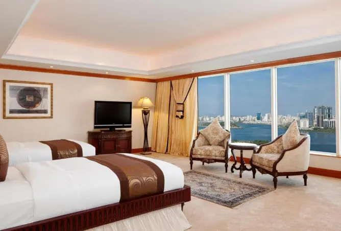 71144437 - Property Image 3