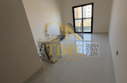 Apartment - Studio - 1 for rent in Zain 1 Building - Al Jurf Industrial 3 - Al Jurf Industrial - Ajman