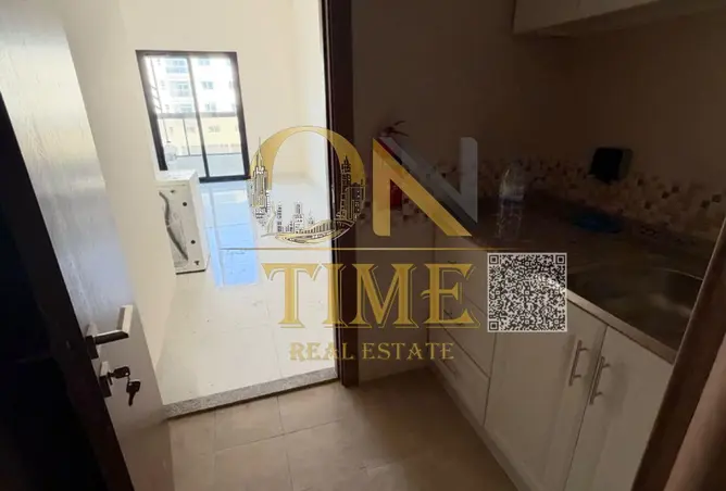 159601608 - Property Image 2