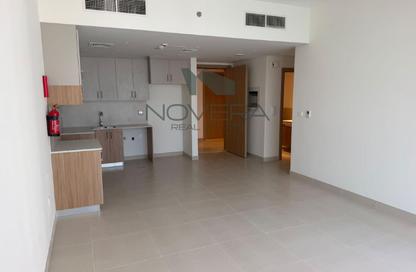 Apartment - 2 - 3 for sale in Crystal Residences Tower A - Crystal Residences - Maryam Island - Al Khan - Sharjah