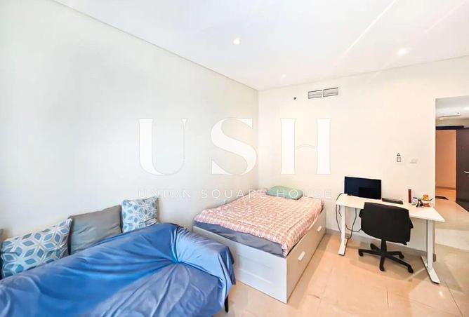Ready to Move | Spacious Studio | Mid Floor photo 3
