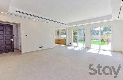 Villa - 3 Bedrooms - 3 Bathrooms for rent in Springs 1 - The Springs - Dubai
