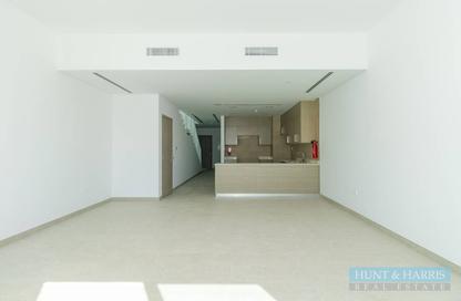 Townhouse - 2 Bedrooms - 4 Bathrooms for rent in Granada II - Granada - Mina Al Arab - Ras Al Khaimah