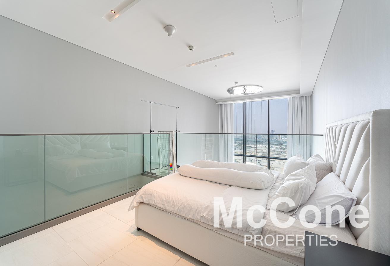 Highest Resident Floor | Loft | View Today photo 8