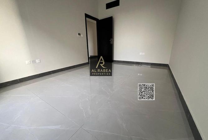 100395870 - Property Image 3