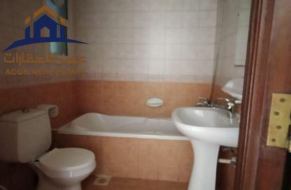 Apartment - 1 Bedroom - 2 Bathrooms for rent in Rolla Square - Rolla Area - Sharjah